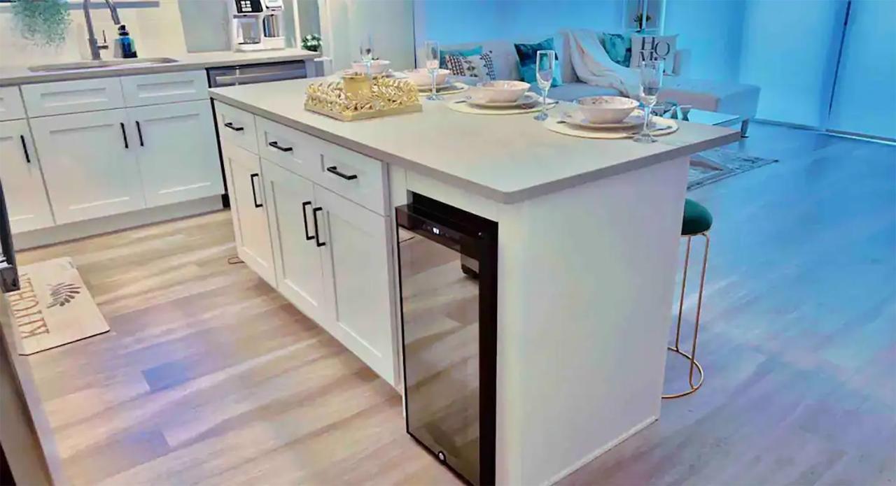 וסט פאלם ביץ' Lux Place And Cozy 3Beds 2Rooms Enjoy Life In Wpb Gym, Ev Station Nearby The Downtown And Beaches מראה חיצוני תמונה